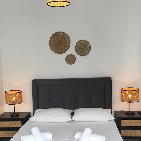 Chrysa House Hotel