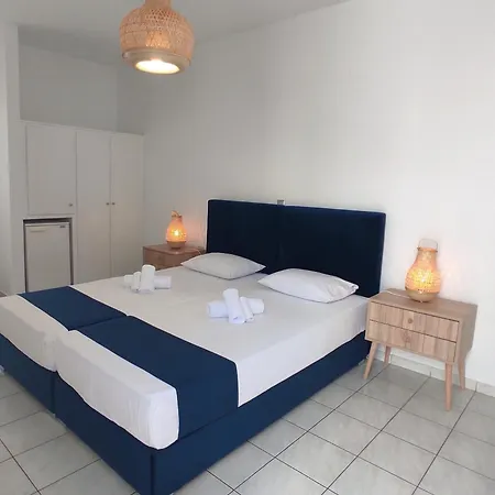 Отель Chrysa House