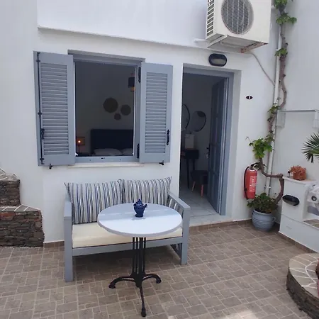 Chrysa House Отель 2*