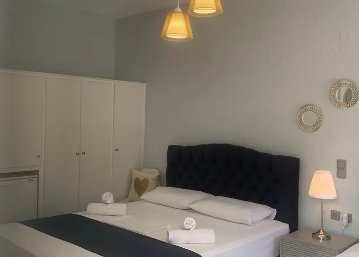 Chrysa House Hotel 2*