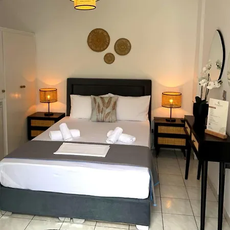 Chrysa House 酒店 卡马莱