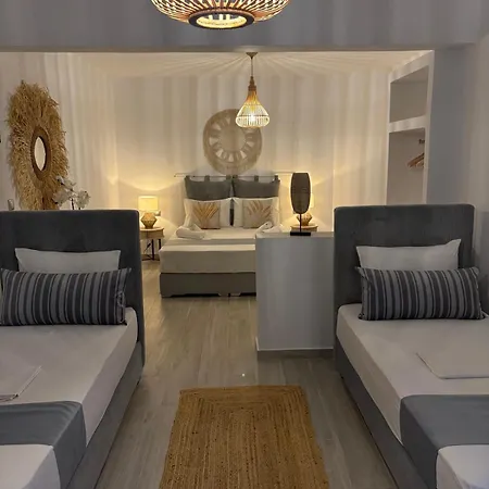 Hotel Chrysa House
