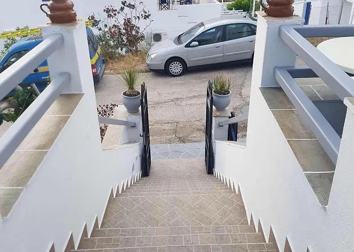 Chrysa House Hotel