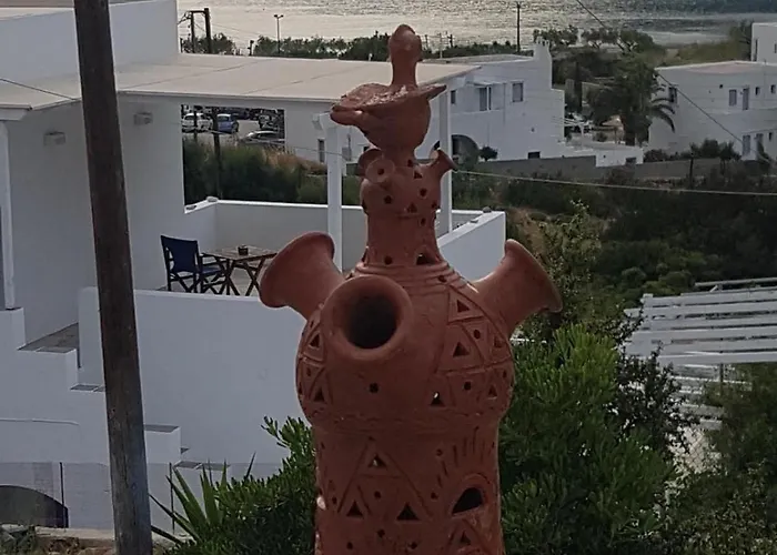 Chrysa House מלון קאמארי