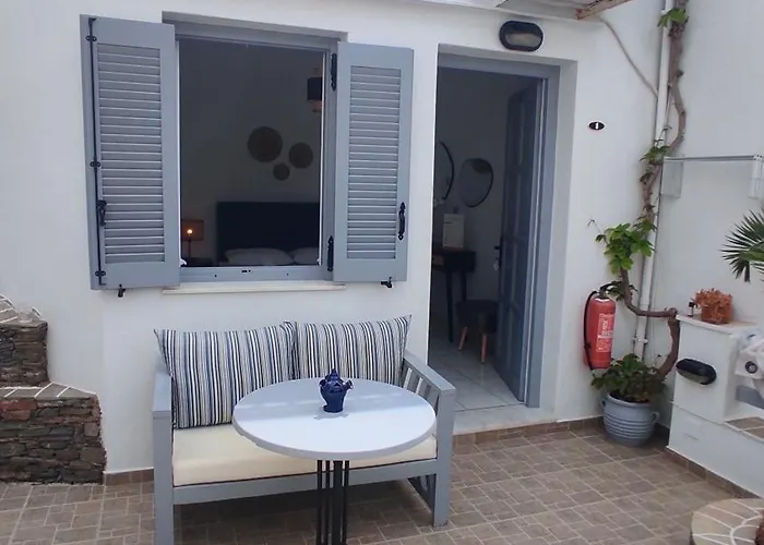 Chrysa House מלון 2*