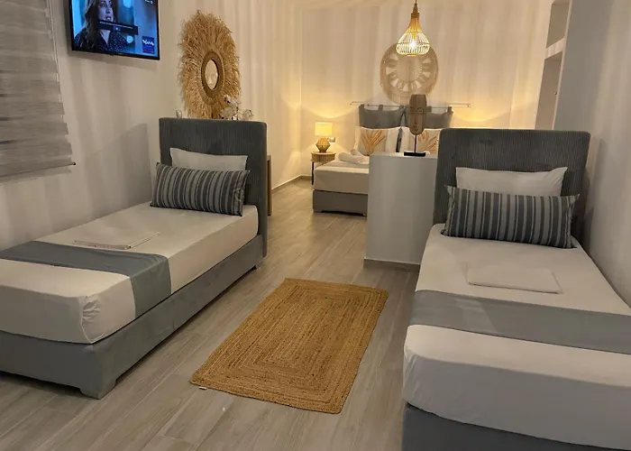 Chrysa House Kamarai