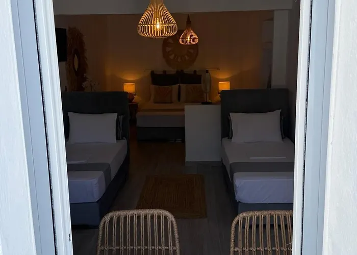 Chrysa House Hotel 2*